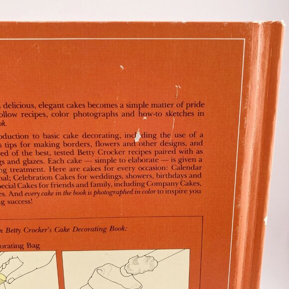 VINTAGE Betty Crocker's Cake Decorating cookbook ~ 1980s how-to dessert book - Picture 15 of 16